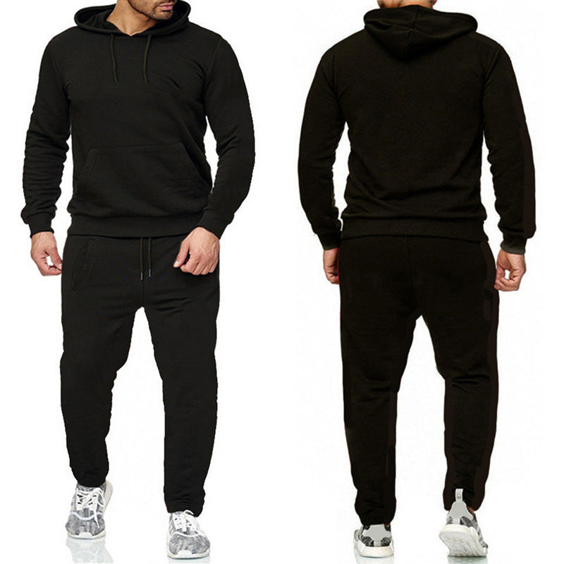 Herren sportliches Kapuzenset mit praktischer Jogginghose Echoarchiv
