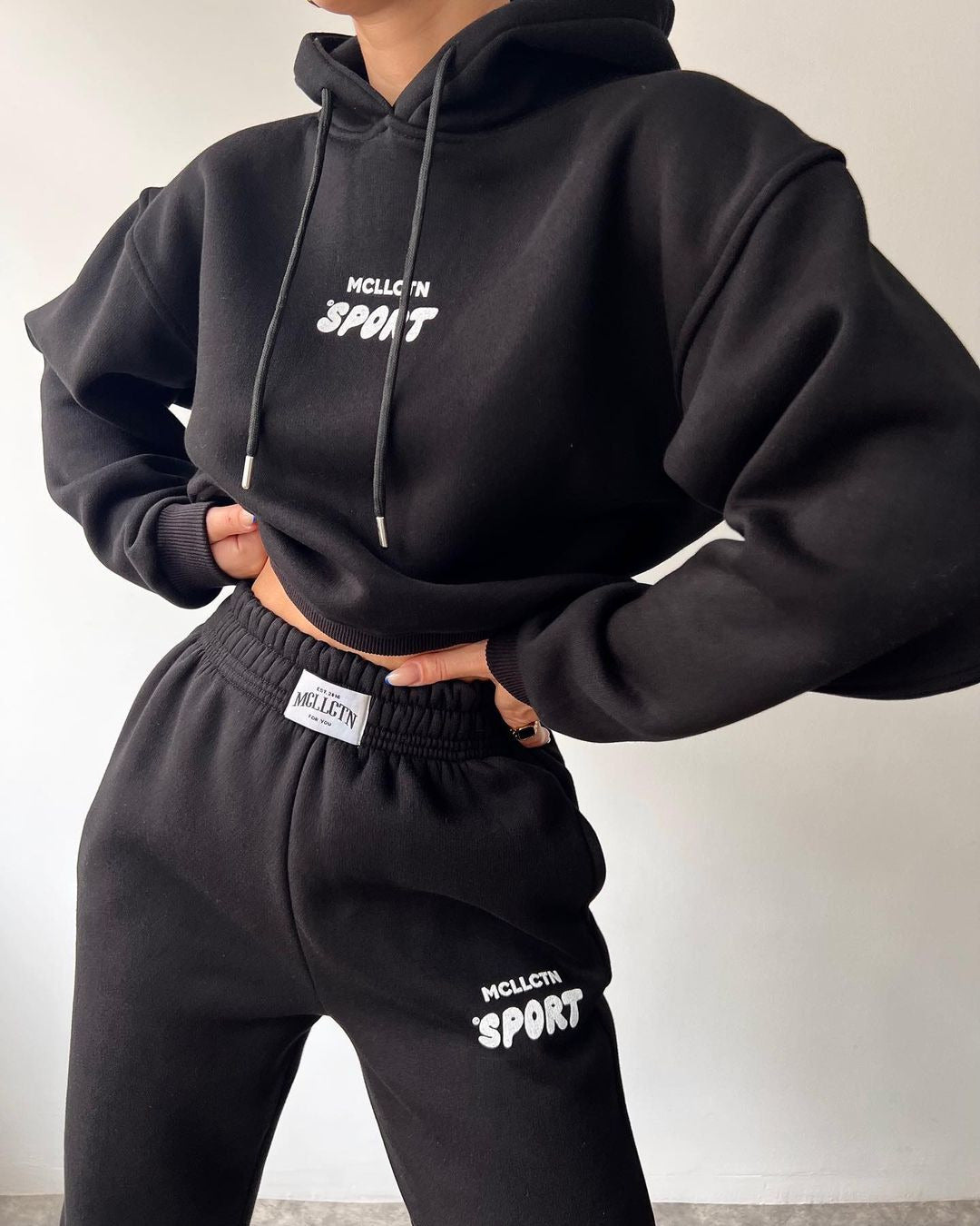 Damen Cropped Kapuzenpullover und High‑Waist Jogginghose Lounge‑Set aus Baumwollfleece Echoarchiv
