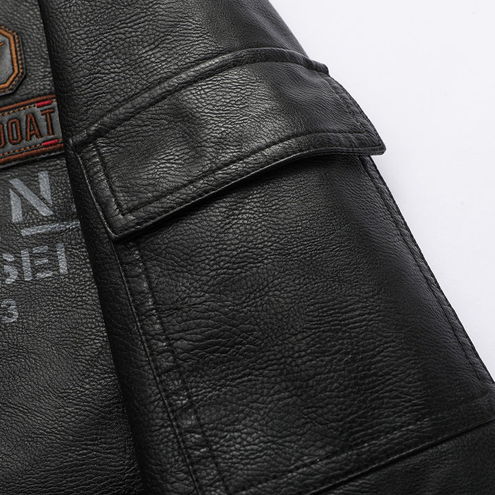 Herren Pilotenblouson im Vintage-Lederlook mit Patch‑Applikationen, Pattentaschen und Ärmel‑Utilityfach Echo Archiv