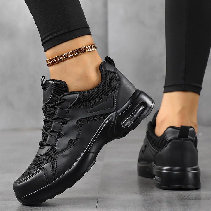 Damen Plateau-Sneaker mit Luftkissen-Sohle, atmungsaktivem Mesh und robuster Gummilaufsohle – Névara
