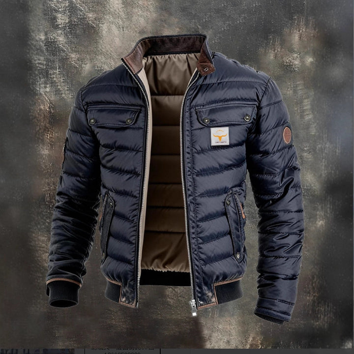 Herren gesteppte Jacke mit Stehkragen, gepolsterter thermischer Futter und Brusttaschen Echoarchiv