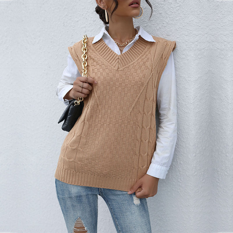 Damen Strick-Weste mit V‑Ausschnitt, Zopfmuster und lässiger Oversize-Silhouette Echoarchiv