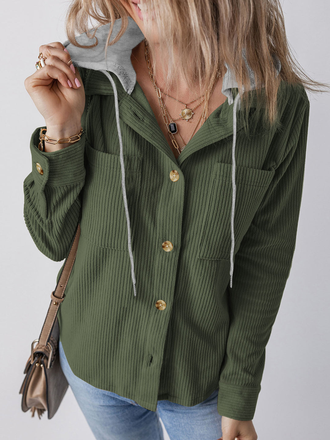 Damen Gerippte Hemdjacke mit Kapuze, Knopfleiste und aufgesetzten Taschen – Auréline