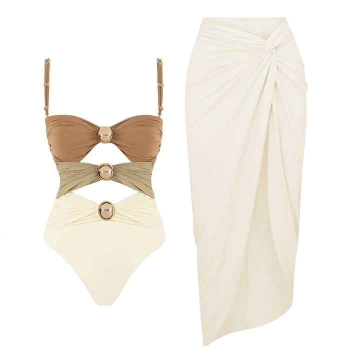 Damen Badeanzug mit raffinierten Drapierungen und eleganten Goldakzenten Echo Archiv