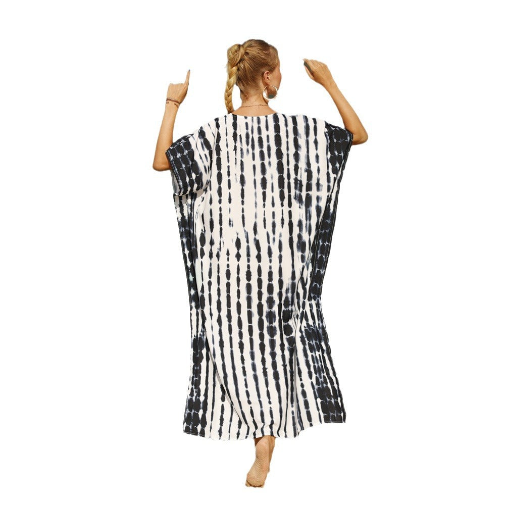 Damen Strandkleid mit modernem Batikmuster und lässigem Schnitt Echo Archiv