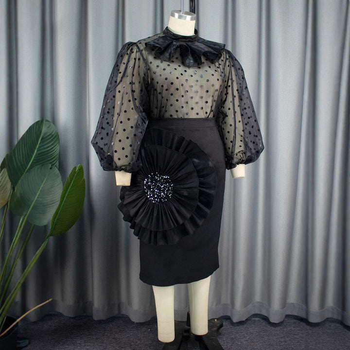 Damen Elegantes Kleid mit transparenten Puffärmeln und Rüschenakzent Echo Archiv