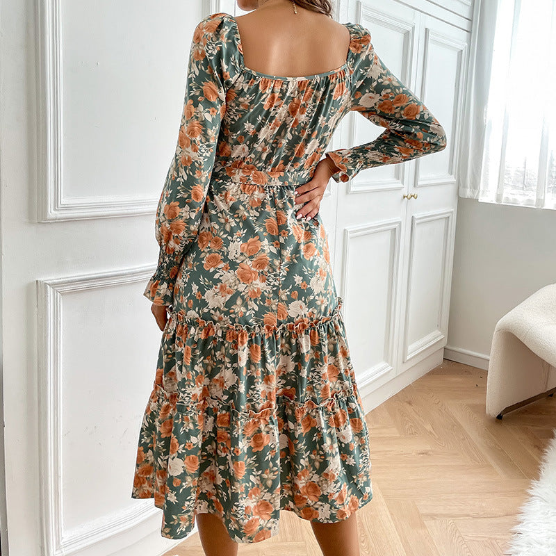 Damen Midikleid mit quadratischem Ausschnitt, Puffärmeln und Taillenschnürung Echoarchiv