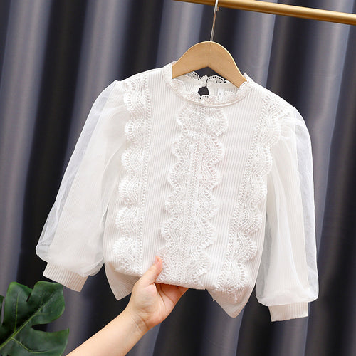 Mädchen elegante Bluse mit romantischem Spitzenbesatz Echo Archiv