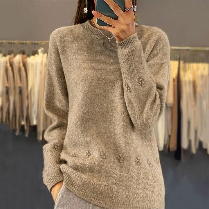 Damen nan kuscheliger Oversize Kaschmir-Mix Pullover mit Zopfmuster und Perlenapplikation Echo Archiv