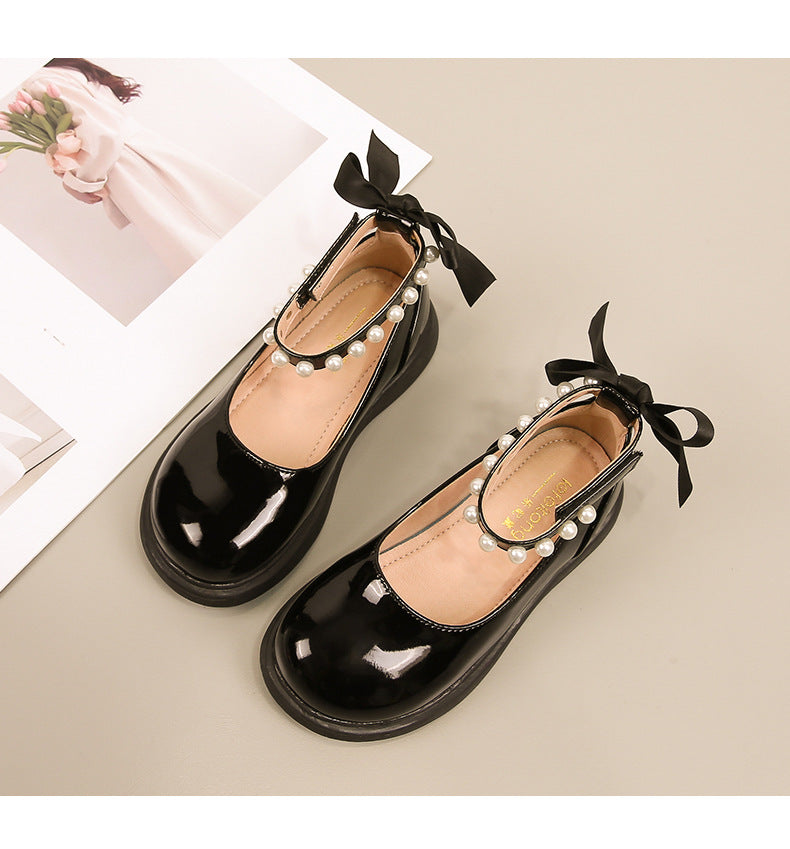 Mädchen Ballerina Schuhe mit Perlen- und Schleifendetail Echo Archiv