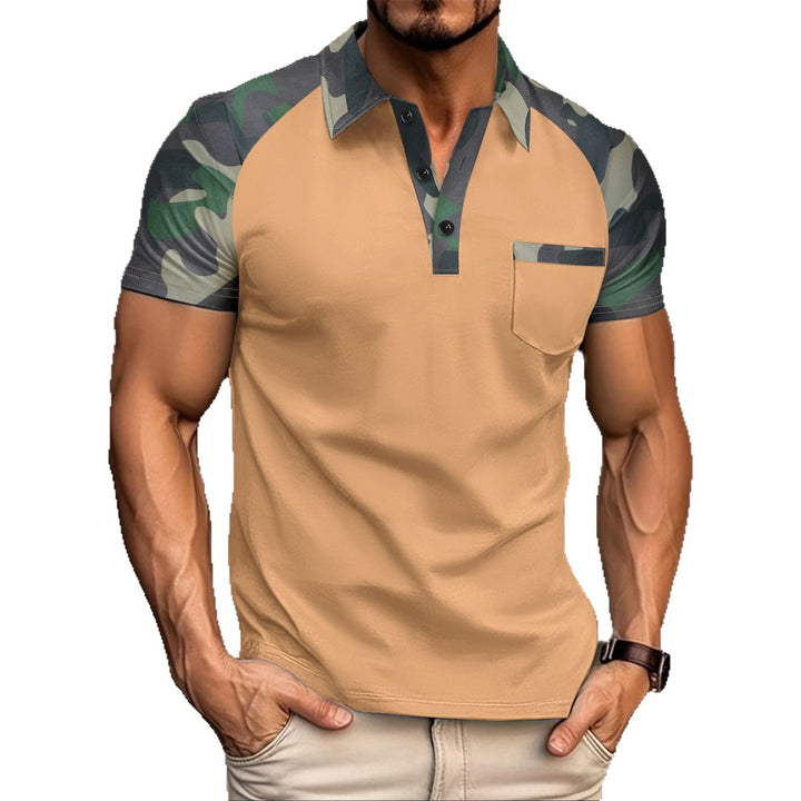 Herren Polohemd mit modernem Camouflage-Design Echoarchiv