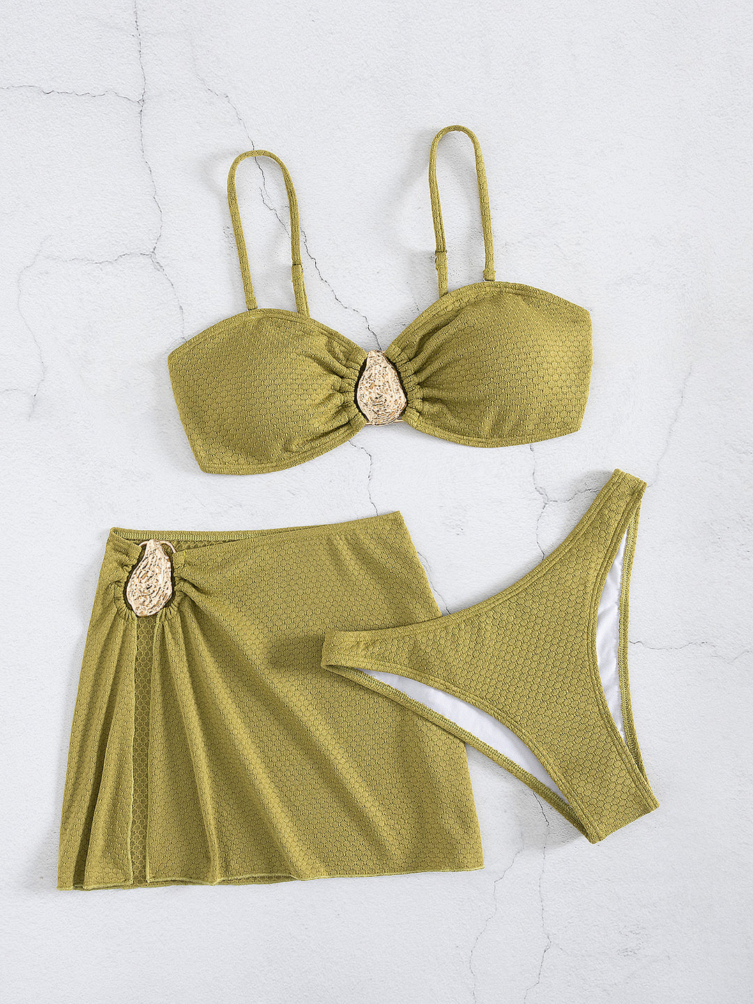 Damen Bikini-Set mit schimmerndem Stoff und eleganter Raffung Echo Archiv