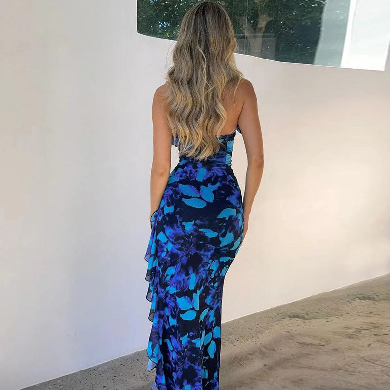 Damen Träger Maxikleid mit verspieltem Rüschen-Ausschnitt und floralem Design Echo Archiv