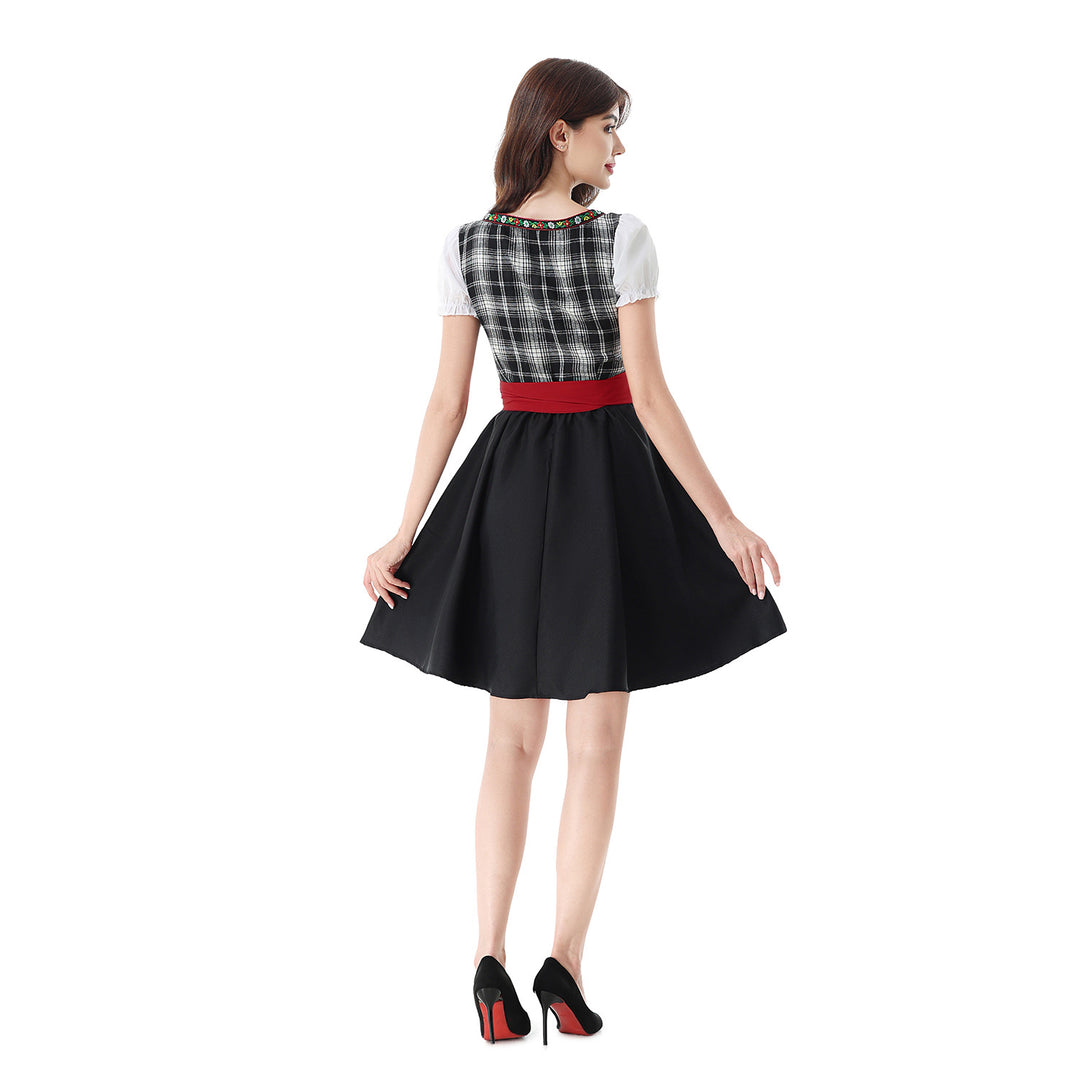 Damen nan traditionelles Dirndlkleid mit Karo-Mieder und gesteppter Schürze Echo Archiv