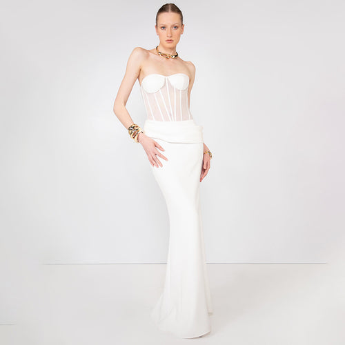 Damen figurumspielendes Abendkleid mit tailliertem Oberteil und fließendem Rock Echo Archiv