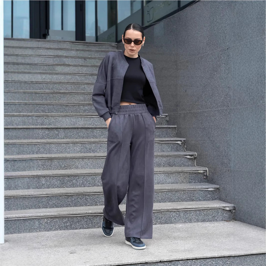 Damen nan zweiteiliges Velours-Loungewear-Set mit kurzem Zip-Hoodie und weiter Highwaist-Hose Echo Archiv