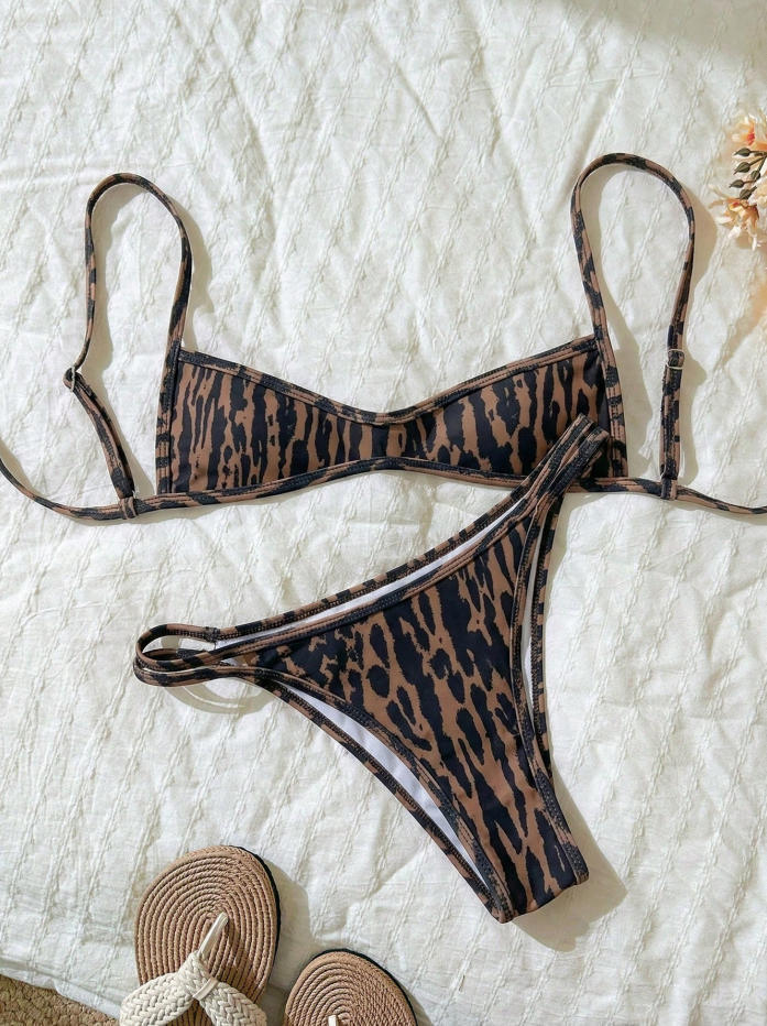 Damen Zweiteiliger Bikini mit elegantem Streifenmuster Echo Archiv