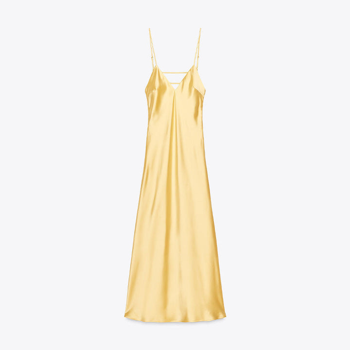 Damen Satin-Maxikleid mit zarten Trägern und elegantem Dekolleté Echoarchiv