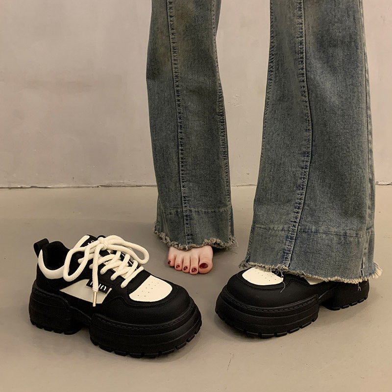 Damen Chunky Sneakers mit verstärktem Komfort und trendiger Sohlenstruktur Echo Archiv
