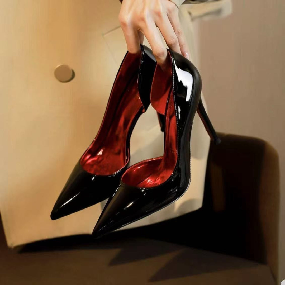 Damen Spitz zulaufende High-Heels in Lackoptik mit schmalem Stiletto und kontrastierender Glanzsohle Echo Archiv