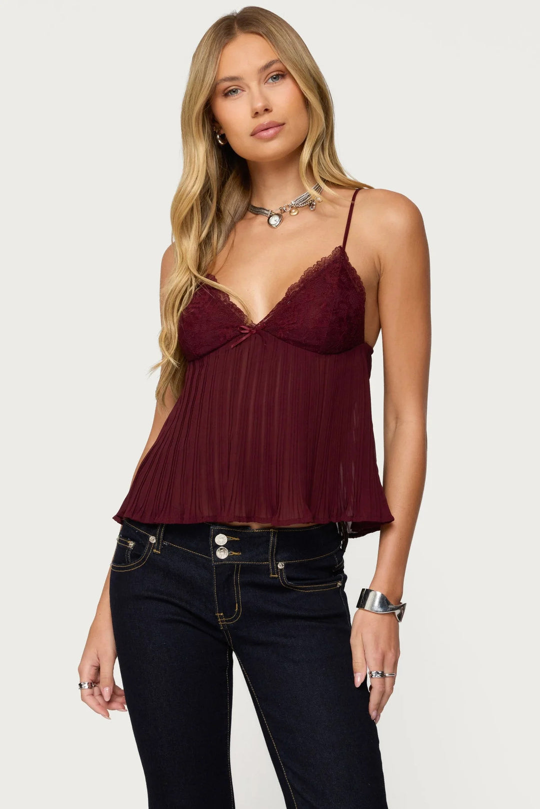 Damen Chiffon Top mit Spitzenakzenten und plissiertem Design Echo Archiv