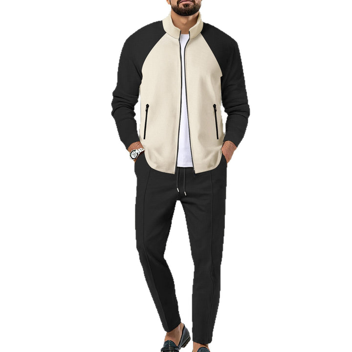 Herren Sportlicher Track-Suit mit High-Tech-Materialien Echoarchiv