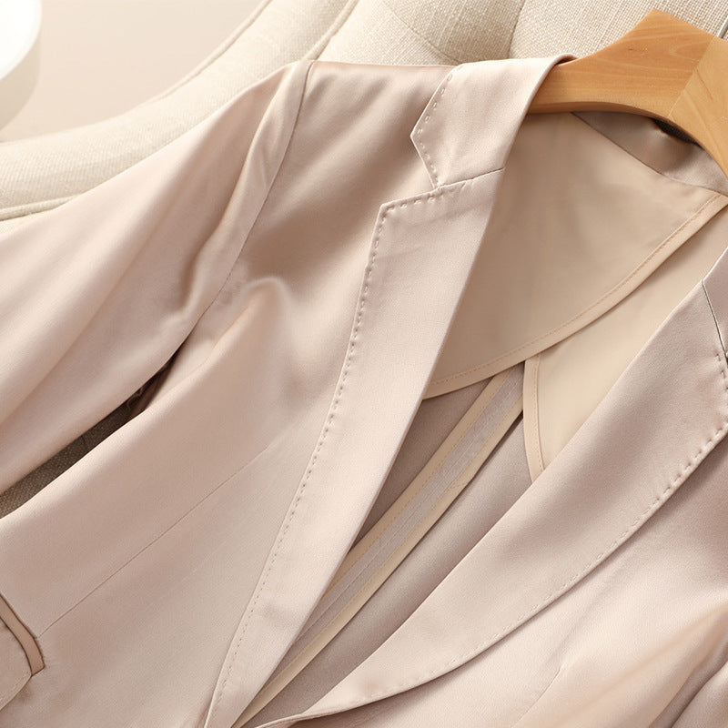 Damen Hochwertiger Satin-Blazer Echoarchiv