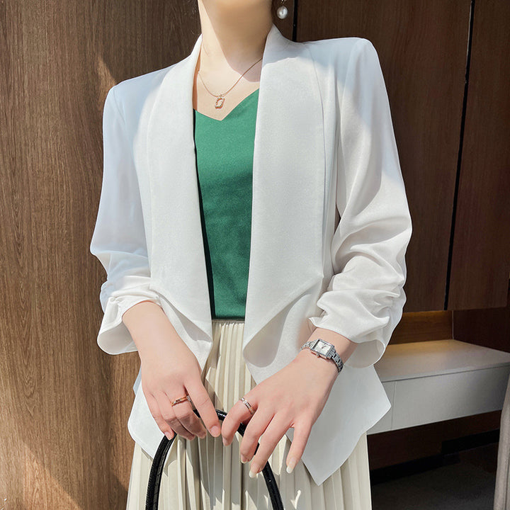Damen Schalkragen-Blazer mit Satinbesatz, offener Front und legerer Kurzform Echoarchiv