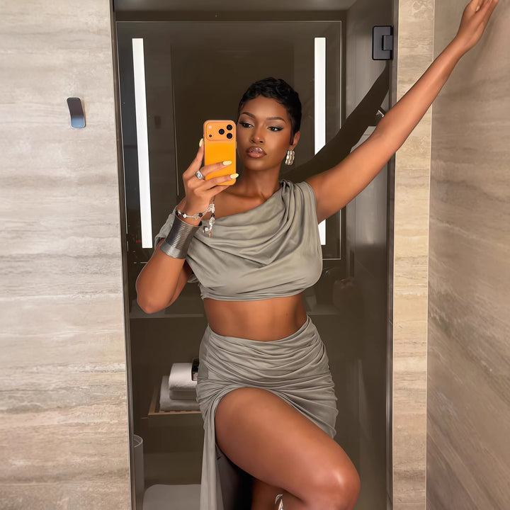 Damen Elegantes Two-Piece Set mit asymmetrischem Oberteil und gerafftem Rock Echo Archiv