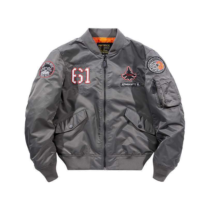 Herren Kurz geschnittene Flight-Bomberjacke mit Emblem‑Patch, Ärmel‑Utility‑Tasche und kontrastierendem Innenfutter Echoarchiv
