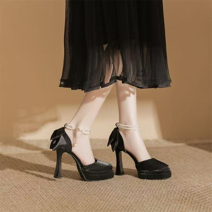 Damen Satin-Plateau-Pumps mit dekorativer Schleife und verstellbarem Knöchelriemen – Lioré