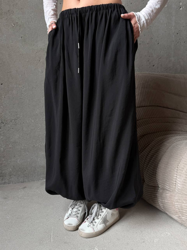 Damen weite Harem-Ballonhose mit hohem Elastikbund, Tunnelzug und lässiger Weite – Avélisse