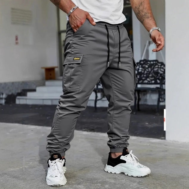 Herren Tapered Cargo-Jogginghose mit elastischem Bund, Kordelzug und Mehrfachtaschen Echo Archiv