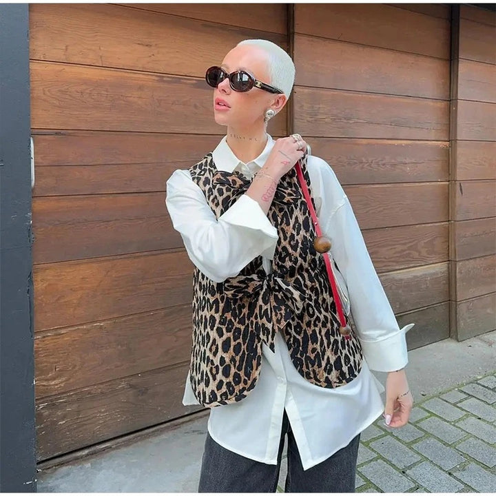 Damen Ärmellose Leoparden-Print-Weste mit Bindeschleifen und strukturierter Oberfläche Echo Archiv