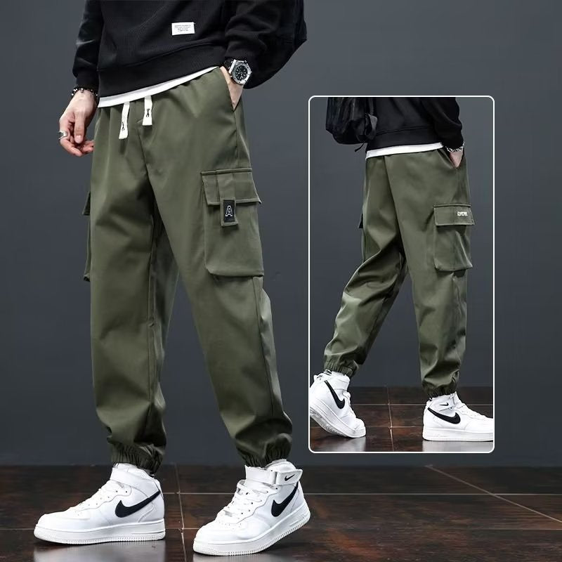Herren Cargo-Jogginghose mit praktischen Seitentaschen – Bravaro