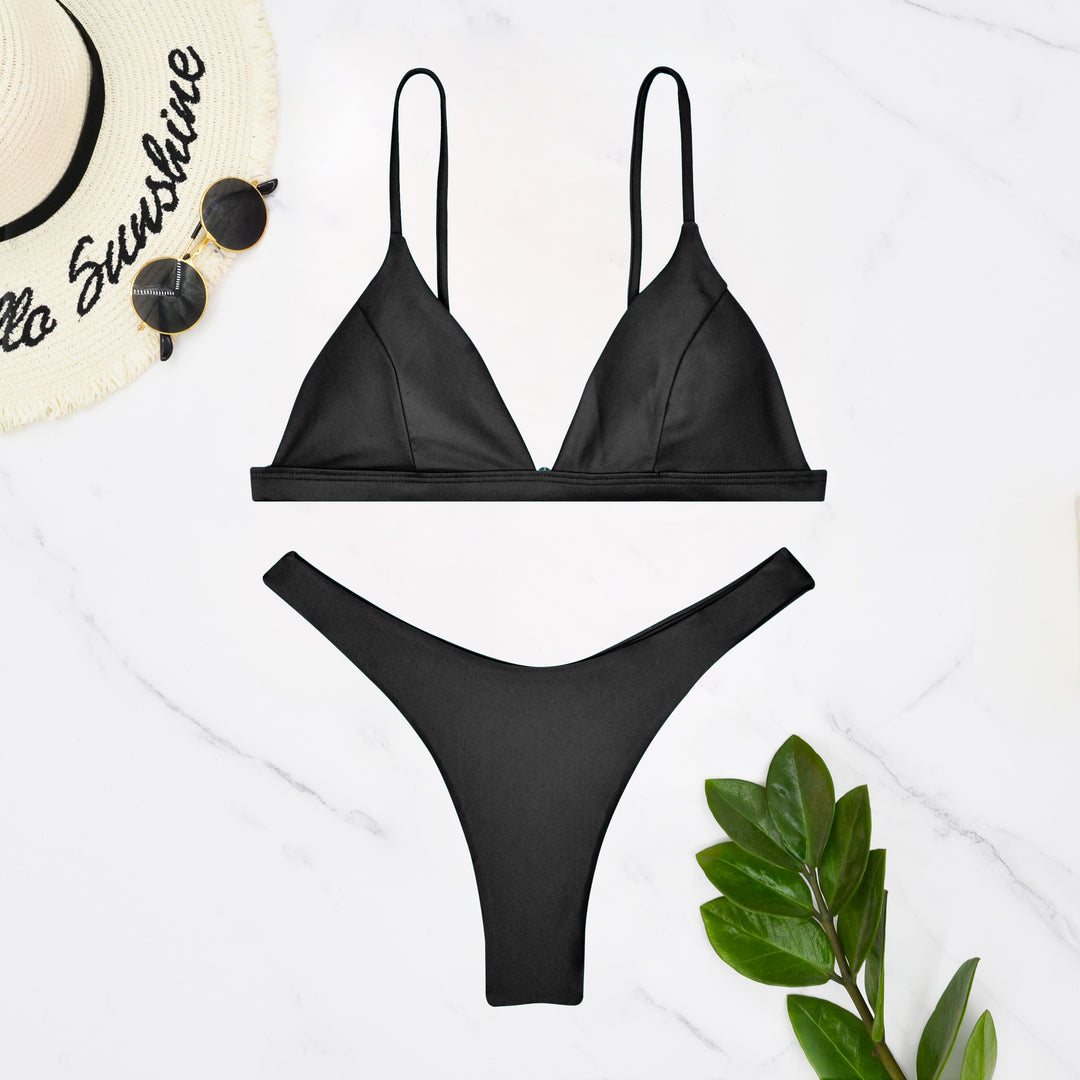 Damen Triangel-Bikini mit verstellbaren Trägern und minimalistischem Design Echo Archiv