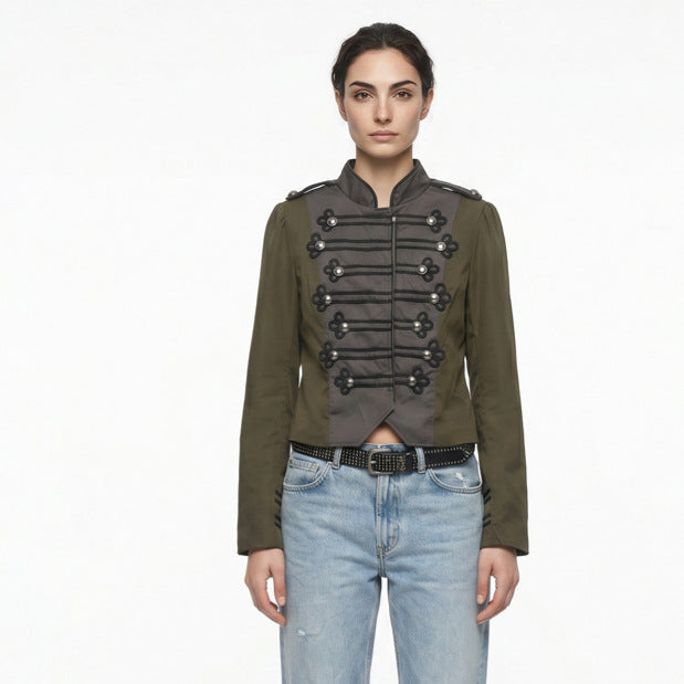 Damen Kurz geschnittener militärinspirierter Blouson mit Zierkordeln Echoarchiv