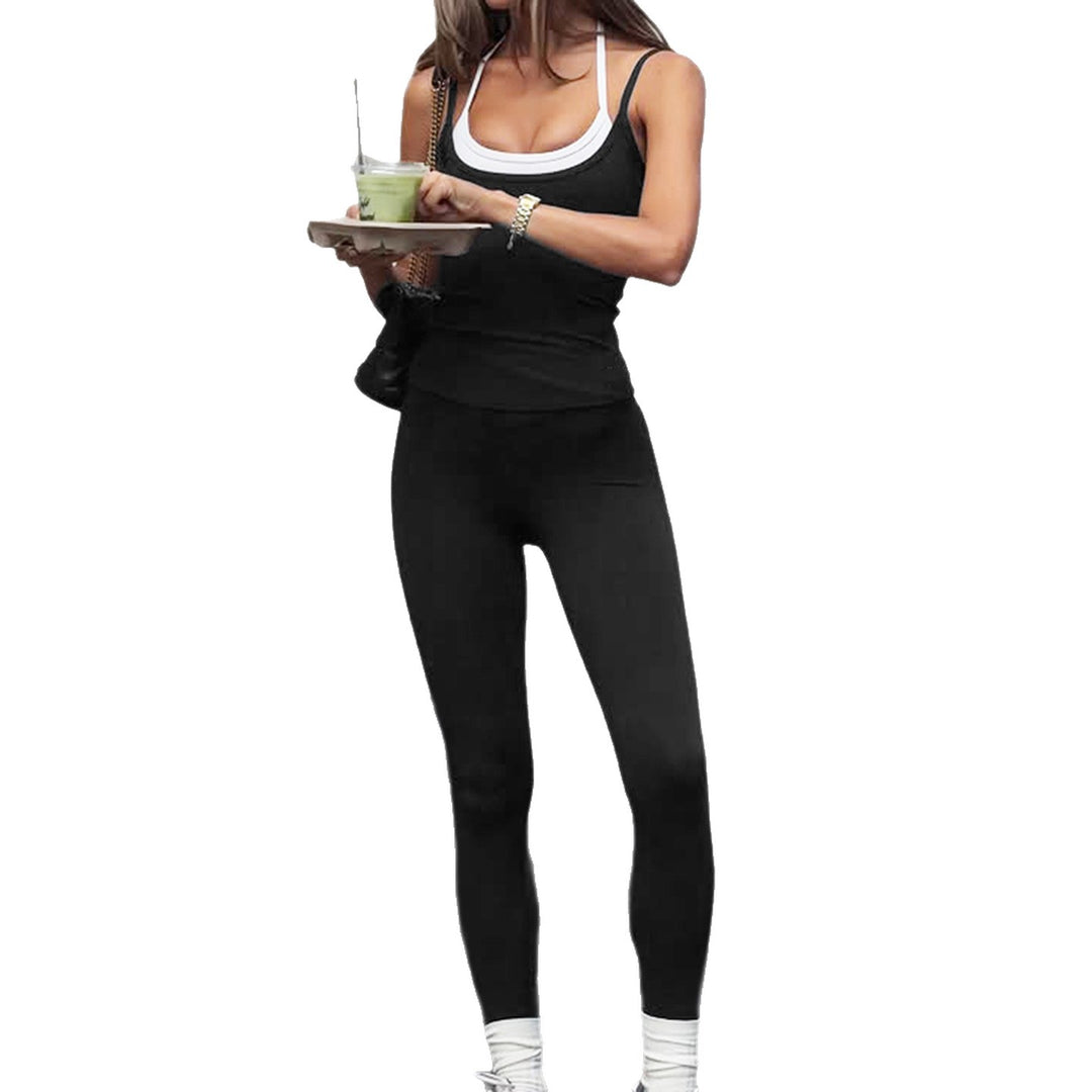 Damen schmal geschnittener Jumpsuit mit verstellbaren Spaghettiträgern und hohem Bund Echo Archiv