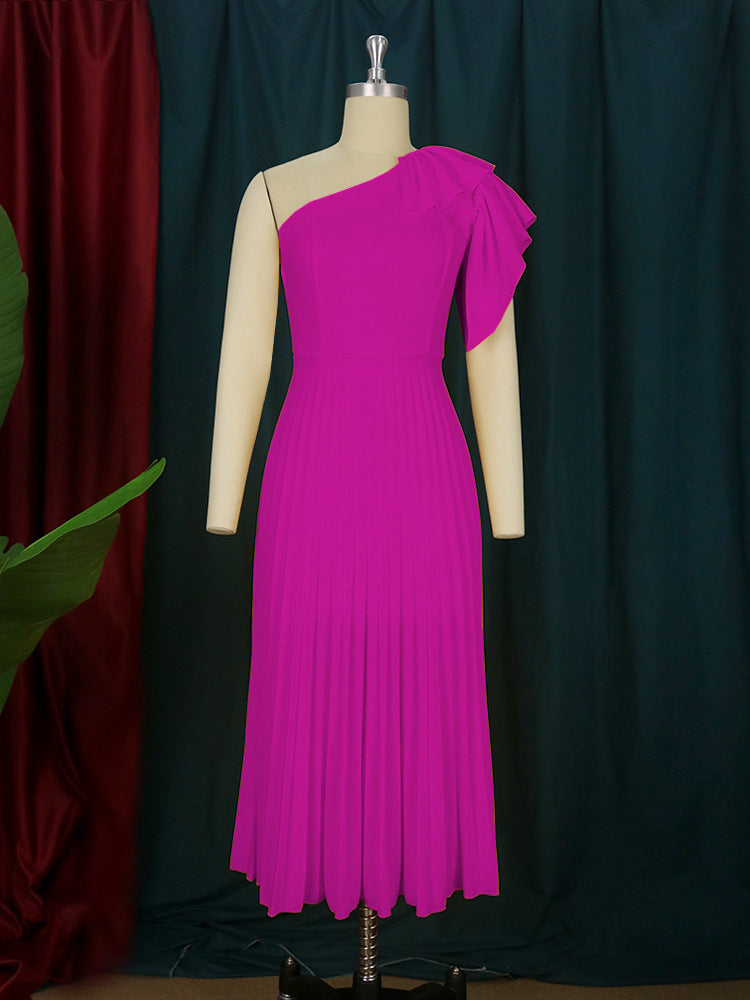 Damen Plissee Maxikleid mit asymmetrischem Träger und Rüschendetail Echo Archiv