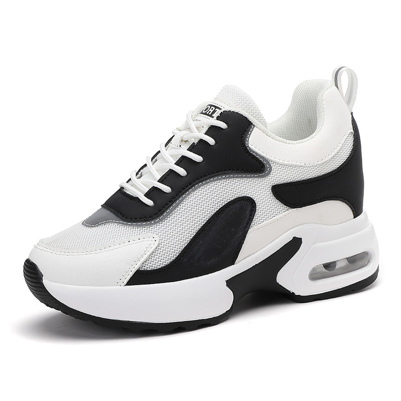 Damen nan dynamischer Retro-Sneaker mit sichtbarer Fersen-Dämpfung, strukturiertem Mesh-Obermaterial und Zuglasche Echo Archiv