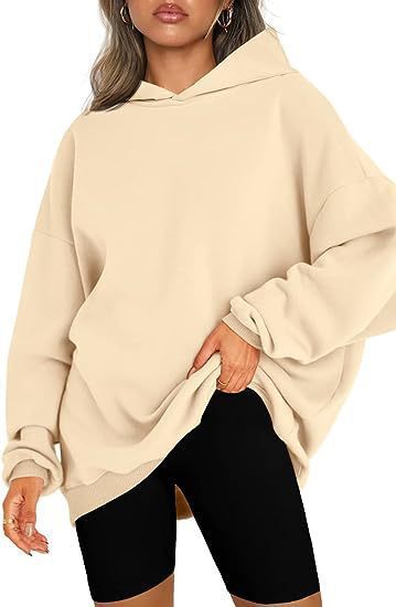 Damen nan oversized Kapuzenpullover im Boxy-Cut mit innen angerautem Fleece, überschnittener Schulter und verlängertem Rückenteil Echo Archiv