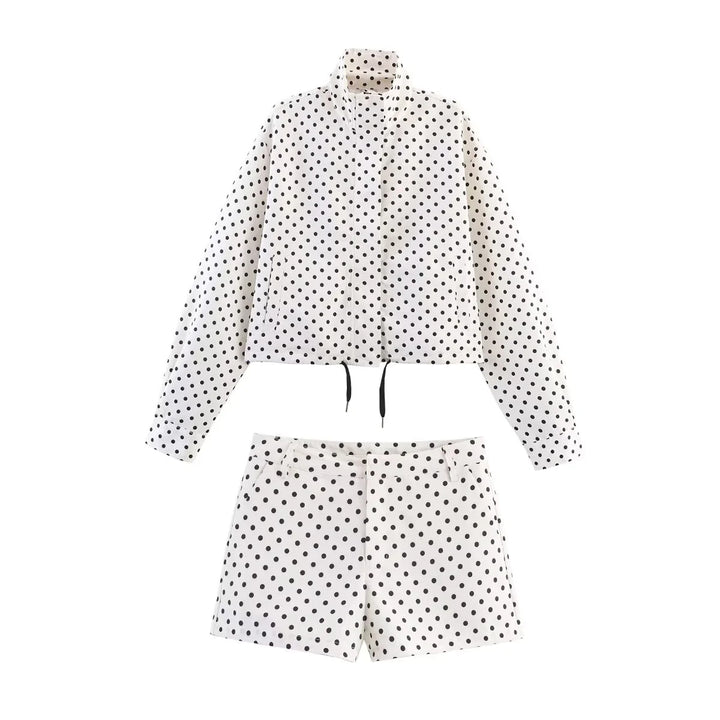 Damen nan kurz geschnittenes Zweiteiler-Set mit gepunkteter Cropped-Jacke, Stehkragen und Highwaist-Shorts Echo Archiv