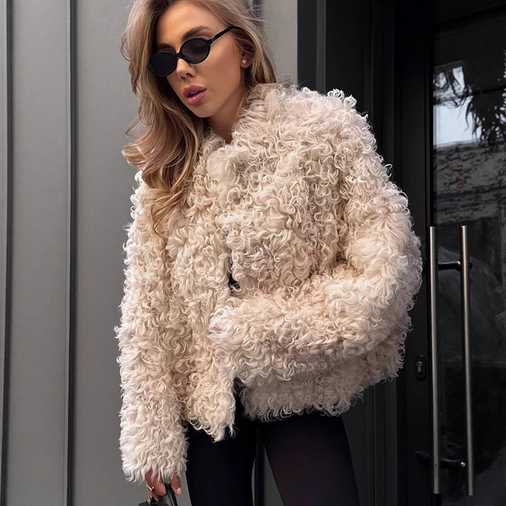 Damen Boxy-Kurzmantel im Locken‑Teddy‑Look mit kastiger Silhouette Echoarchiv