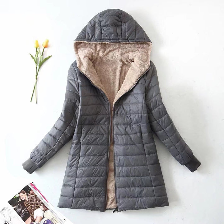 Damen nan gesteppter Steppmantel mit Teddyfutter, taillierter Silhouette und Kapuze Echo Archiv