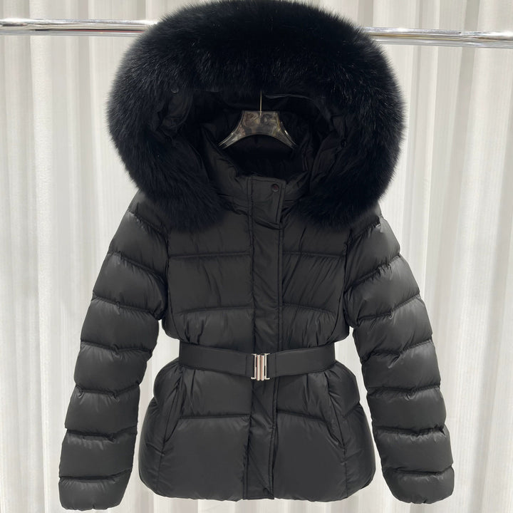 Damen Taillierte Stepp-Pufferjacke mit Gürtel, hohem Kragen und abnehmbarem Fellbesatz Echo Archiv