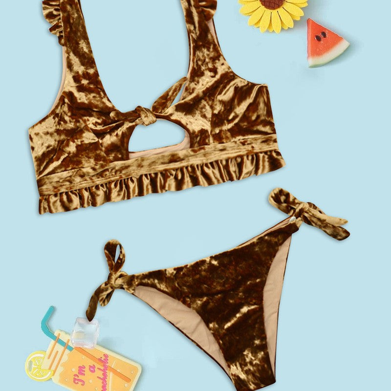 Damen Bikini-Set mit dezentem Cut-Out und Rüschendetails Echo Archiv
