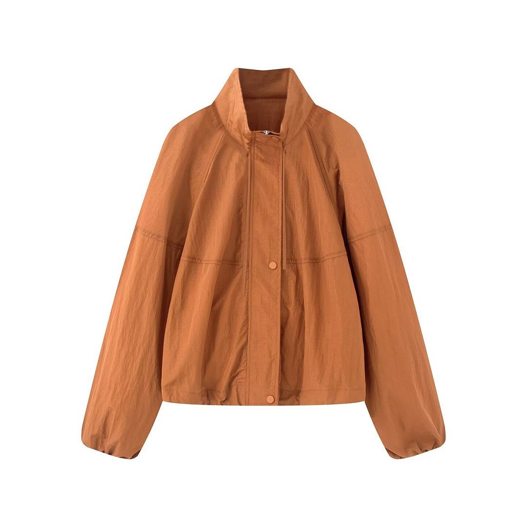 Damen Leichte Oversize-Blousonjacke aus Nylon mit Stehkragen, Kordelzug und Druckknopfverschluss Echo Archiv