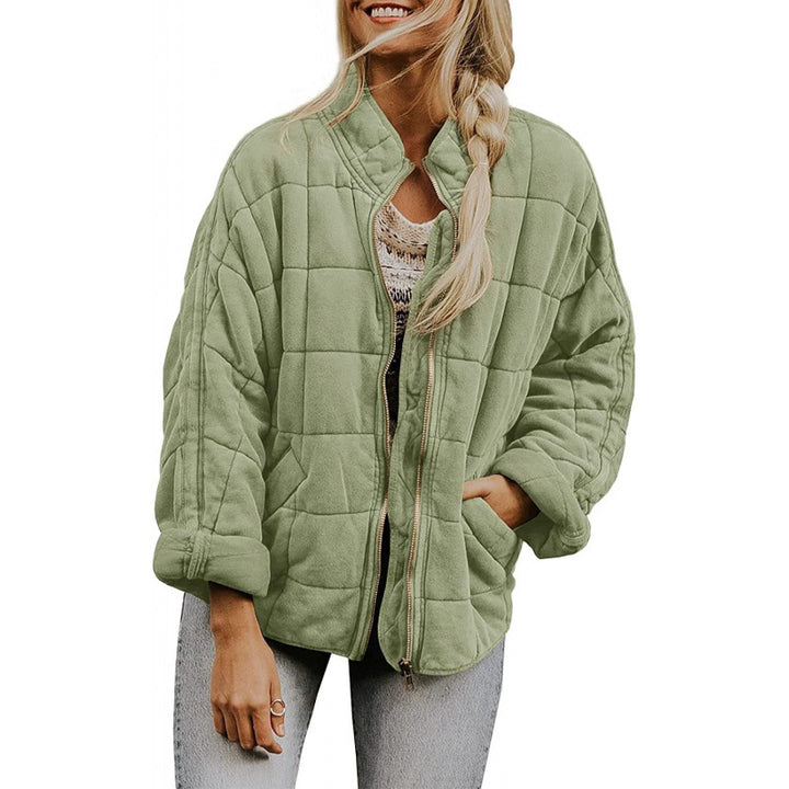 Damen Steppjacke im Oversized Schnitt mit Stehkragen und verdecktem Reißverschluss – Célinea