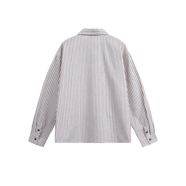 Damen Gestreifte Oversize‑Hemdjacke mit verdecktem Reißverschluss und Brusttasche Echo Archiv