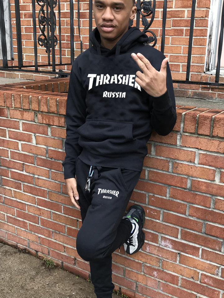 Herren Hoodie und Jogginghose Set mit auffälligem Logo Echoarchiv